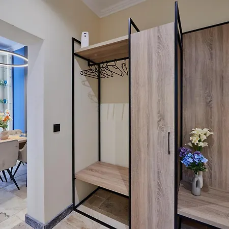 Florance Luxury In דירה