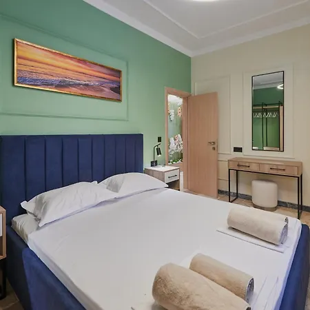 Florance Luxury In דירה נסבר